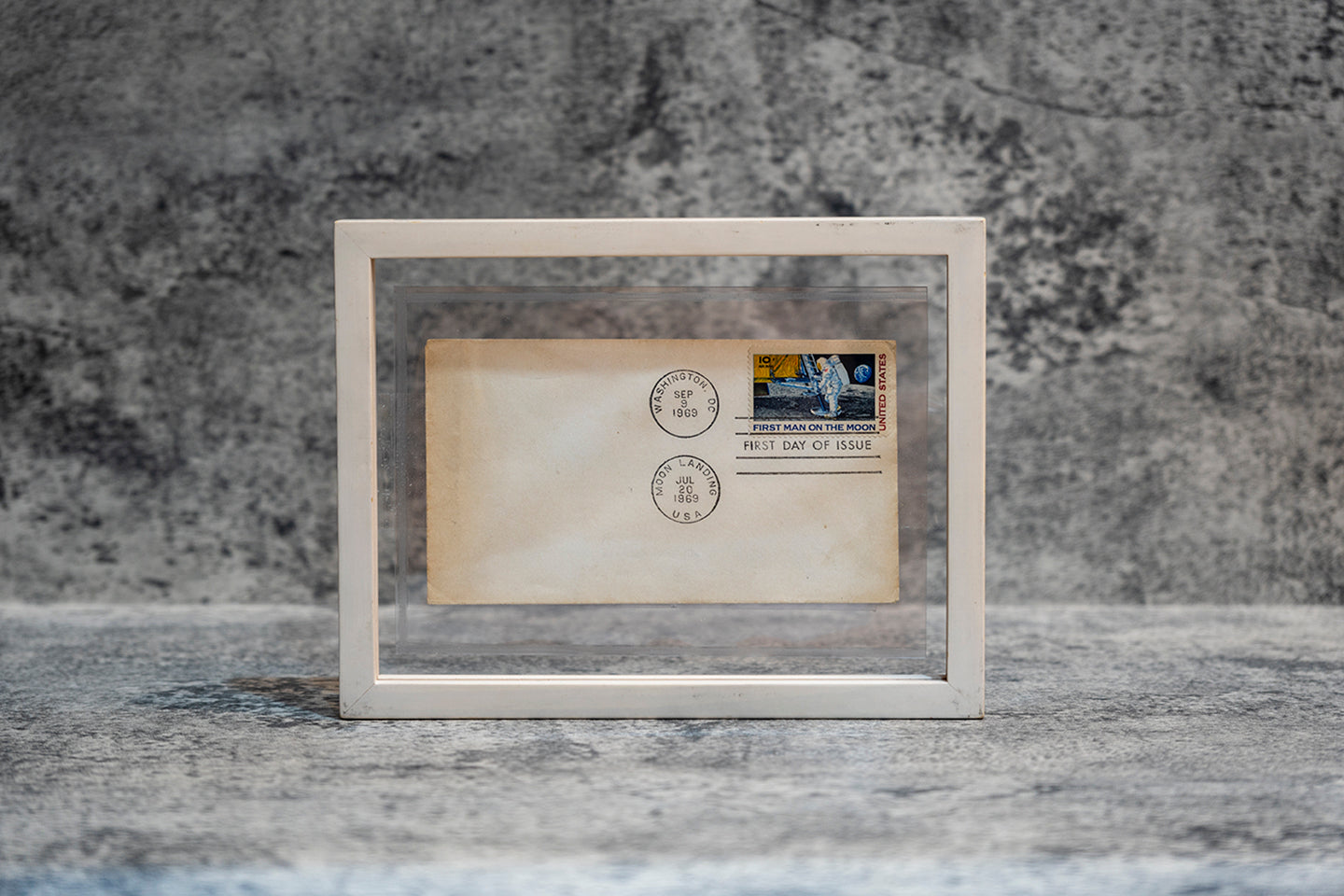 【1969】 Blank Letter with (First Man on the Moon Stamp)